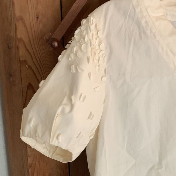 Issey Miyake off-white appliqué short sleeve blouse top - Picture 4 of 9